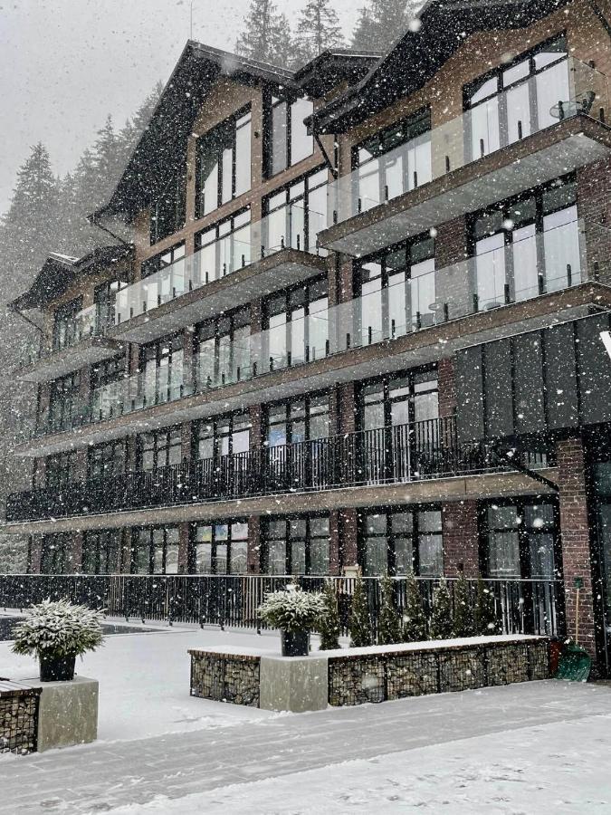 Wood Hotel Resort & Spa Bukovel Exterior foto